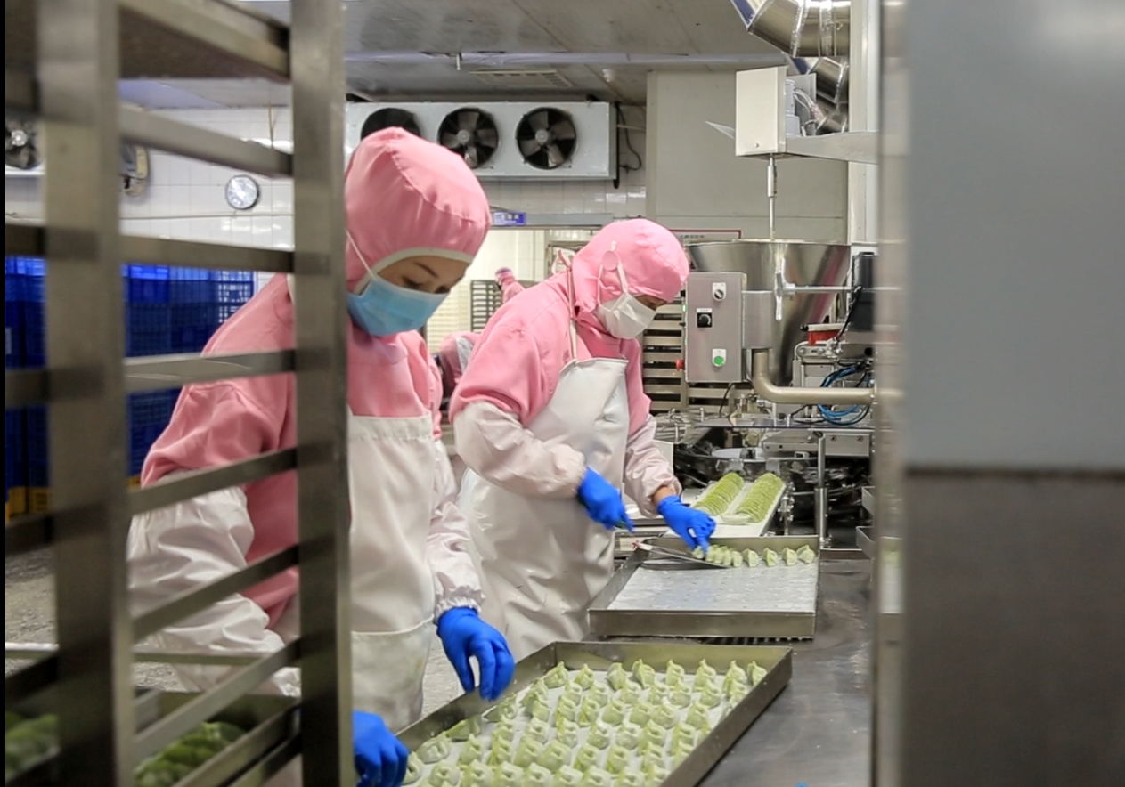 餃子源頭工廠探秘：智能制造如何還原古法風味？